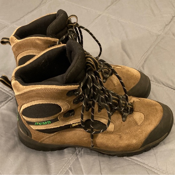 EMS Carter Ridge GTX Gore-Tex Hiking Boots - Picture 3 of 9